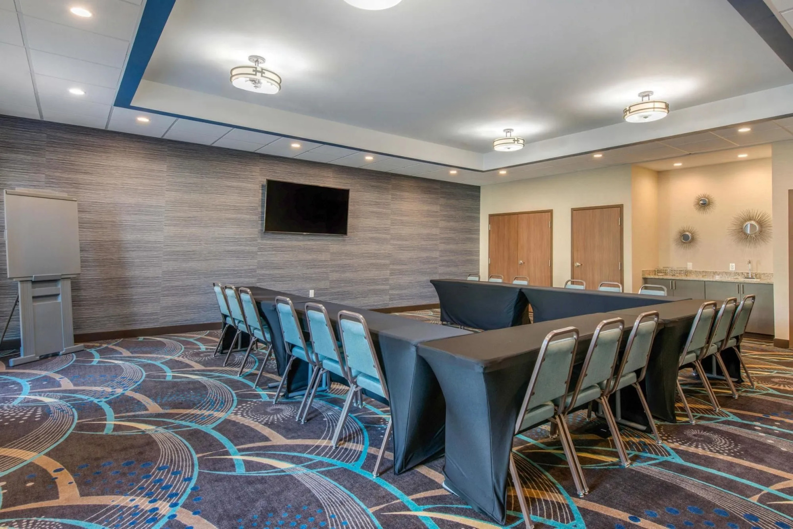 Comfort Suites Fort Lauderdale Airport & Cruise Port