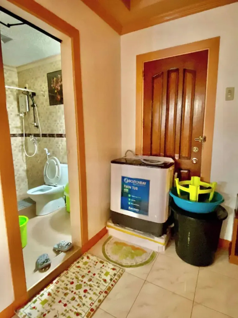 Len's Staycation 3bdr-2br-downstairs ,netflix&wifi