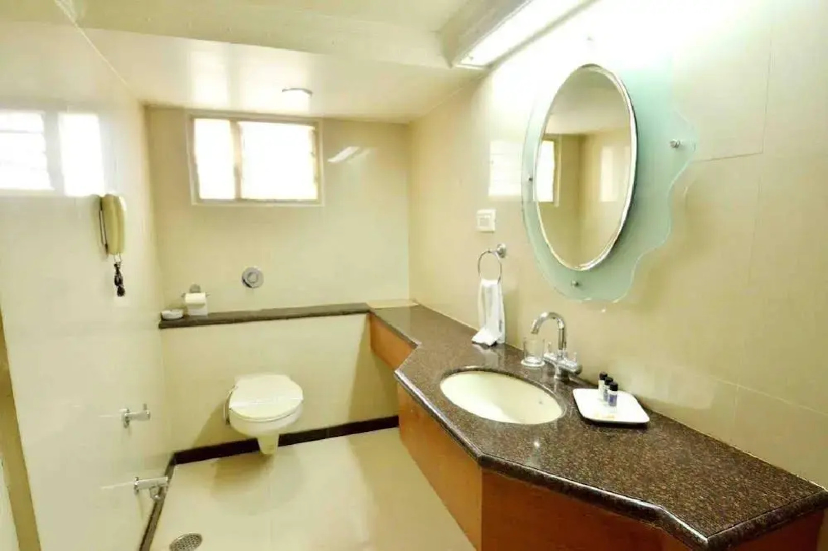 Oyo 1468 Princes Palace