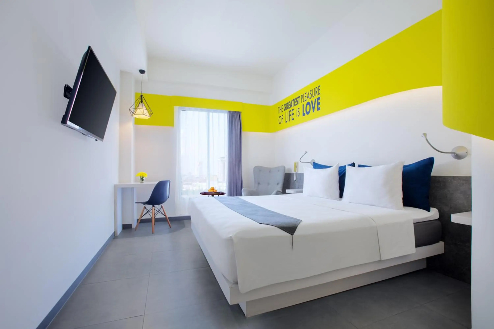 YELLO Hotel Jemursari Surabaya