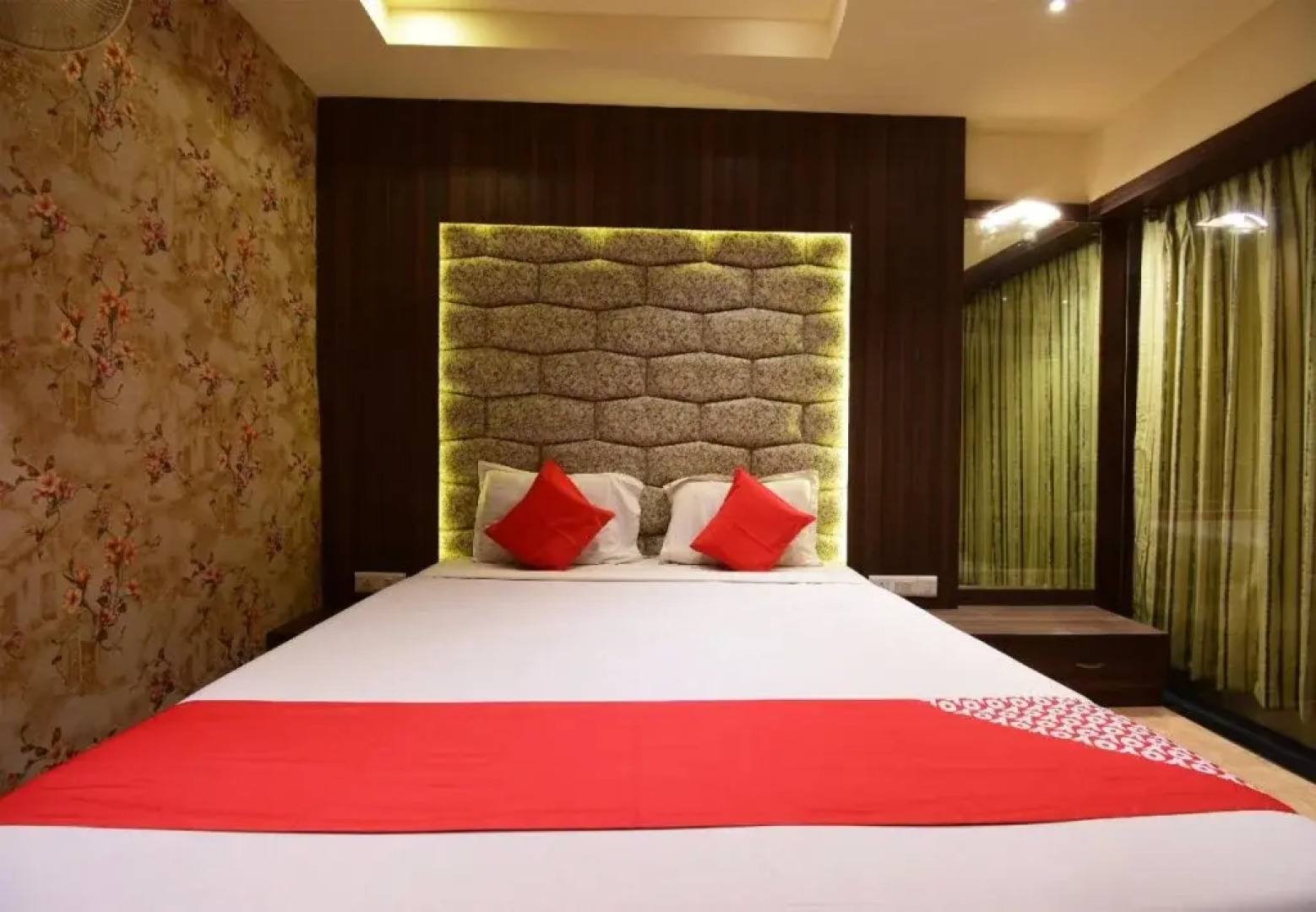 Hotel Downtown By OYO Rooms