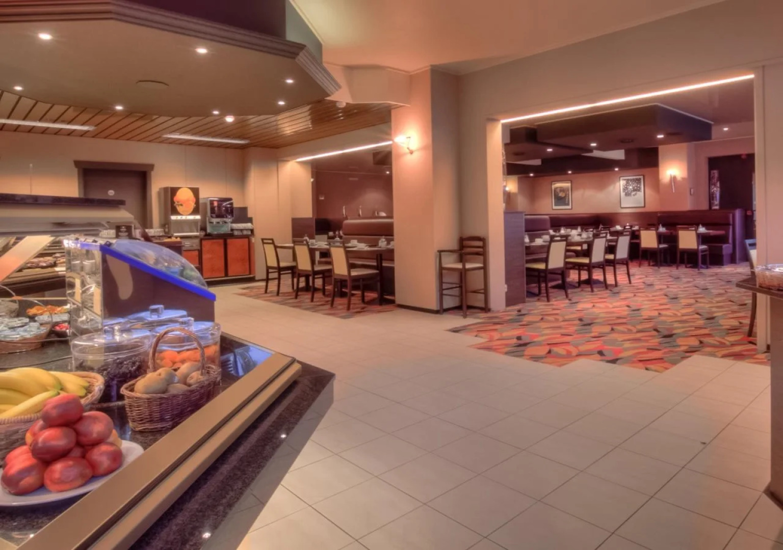 B&B HOTEL Mons Centre