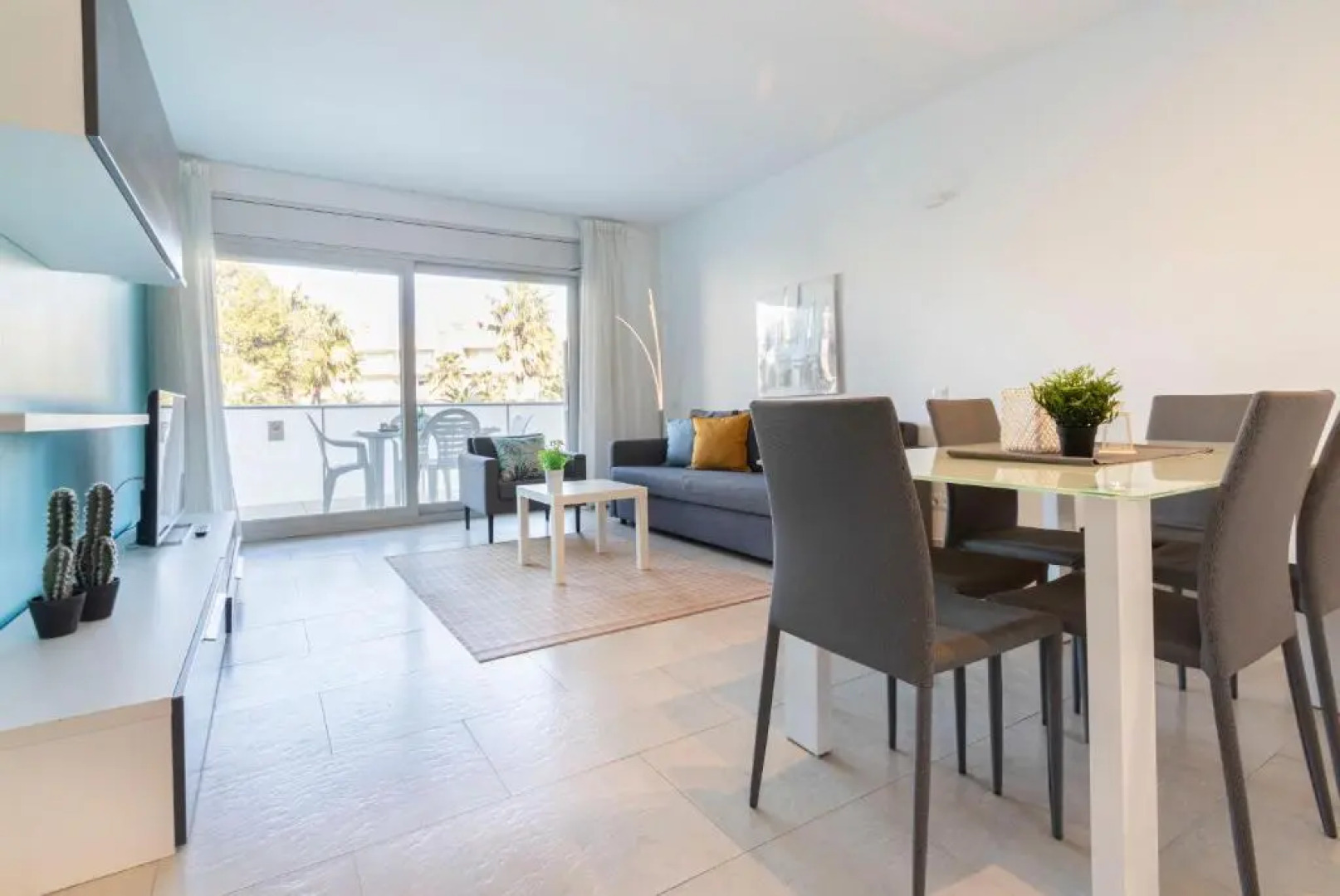 Saval Spa Aqquaria Family Complex