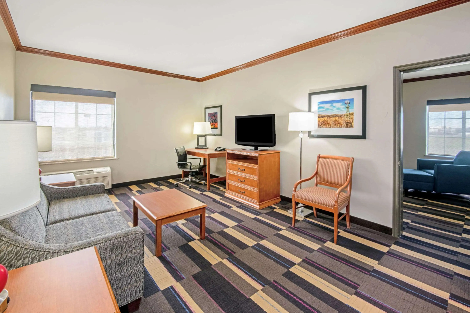 La Quinta Inn & Suites by Wyndham Oklahoma City - Moore