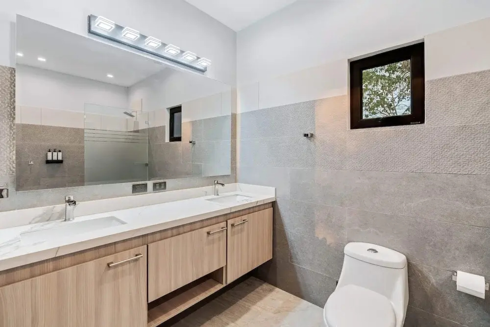 Brand-New 6BD Giant with Private Pool by SPCR