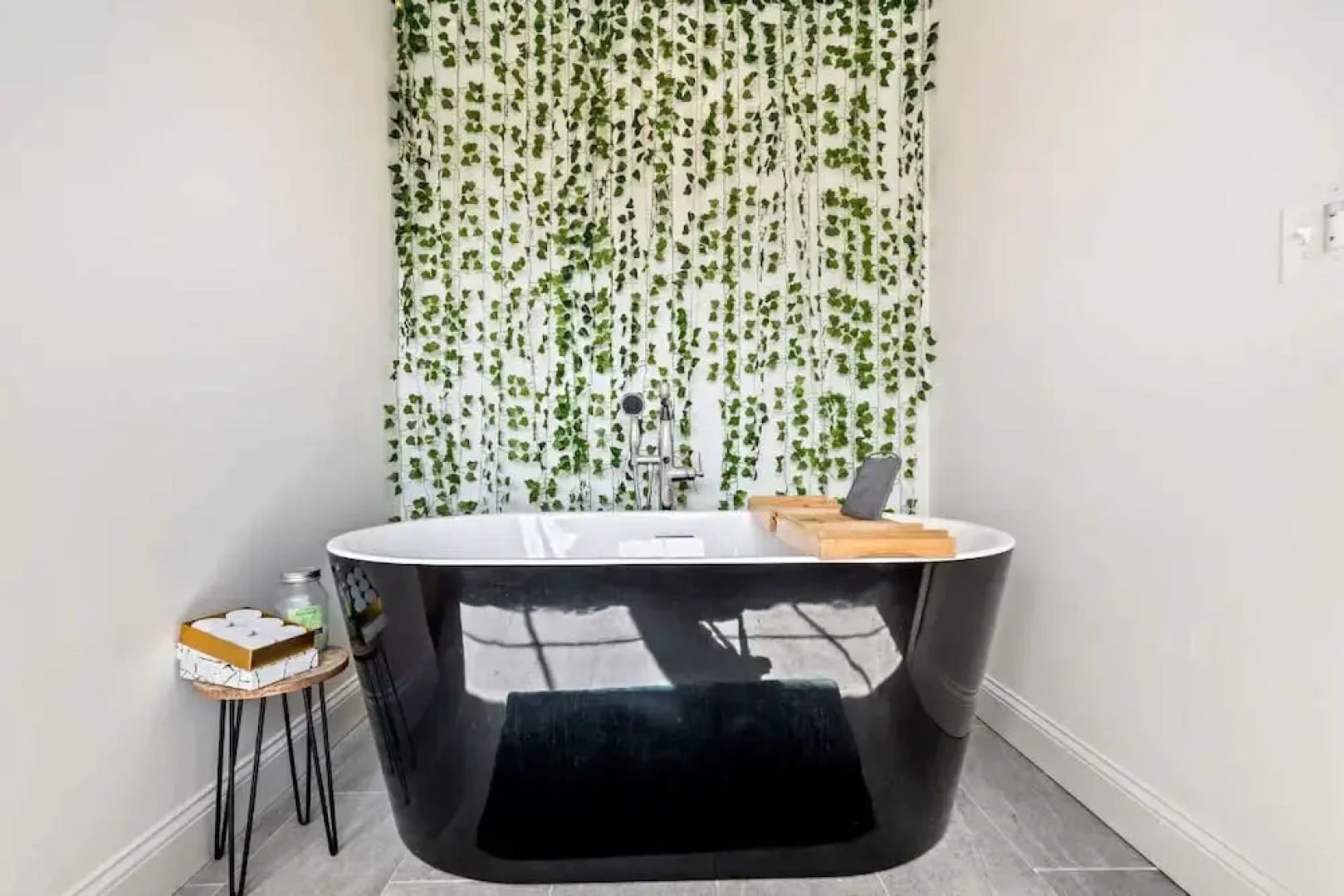 Games, Gym Equipment, Projector, Family Focused