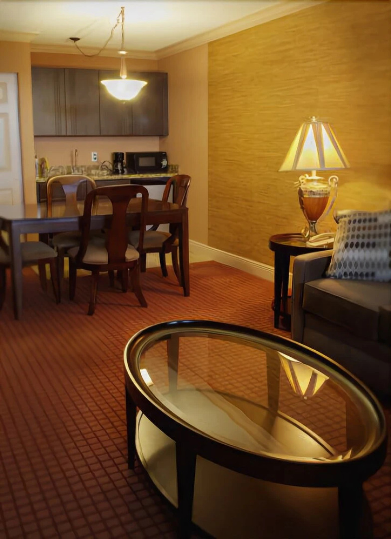 Econo Lodge Inn & Suites Fort Lauderdale North