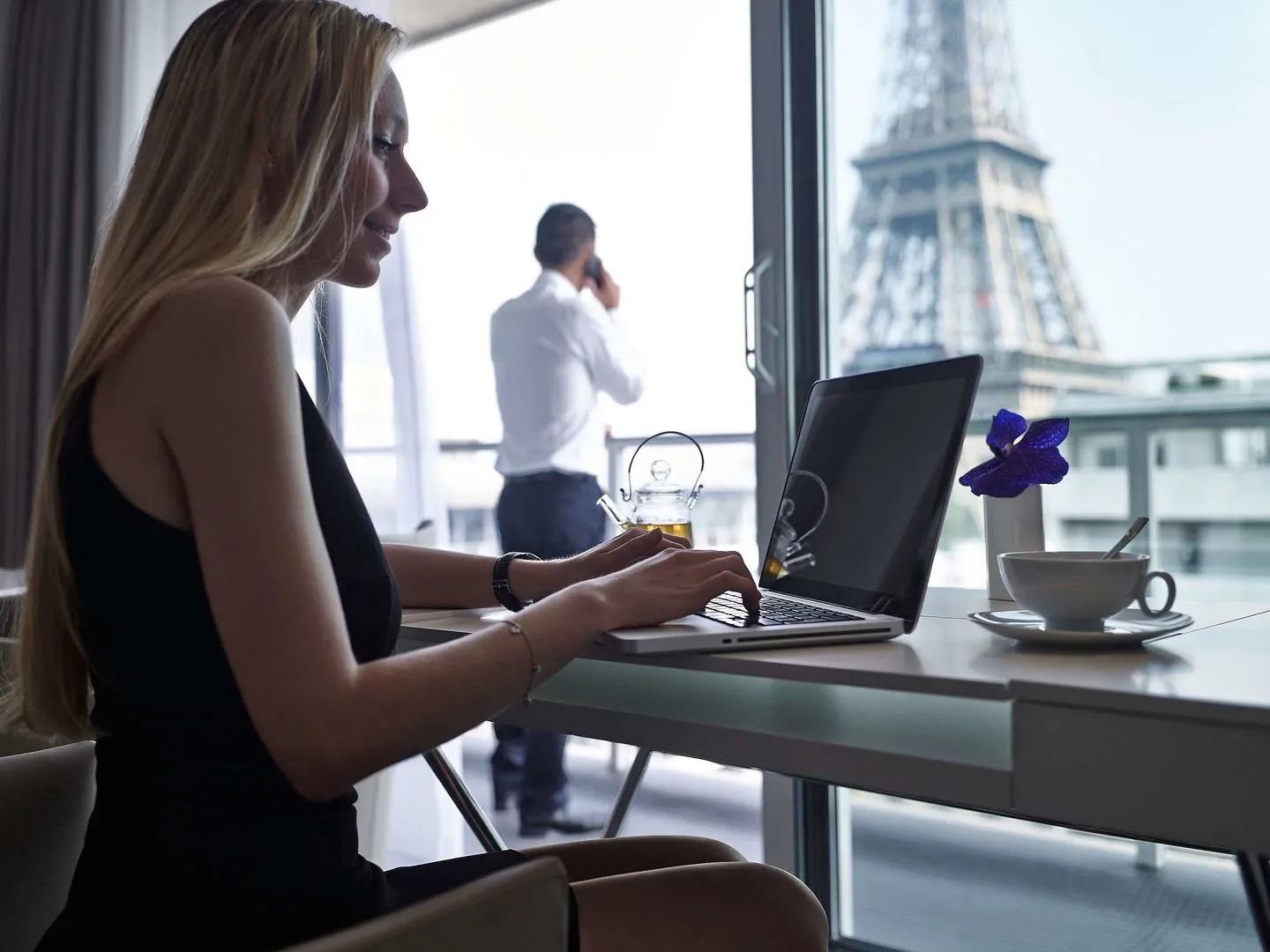 Отель Pullman Paris Tour Eiffel