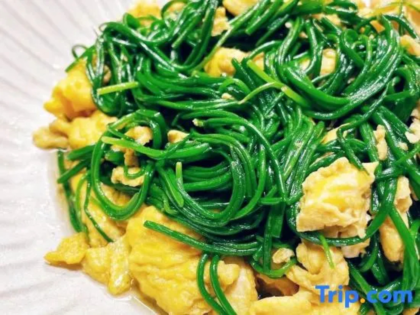 Vientiane Taoyuan Holiday Hotel (Colorful Danxia Scenic Area Branch)