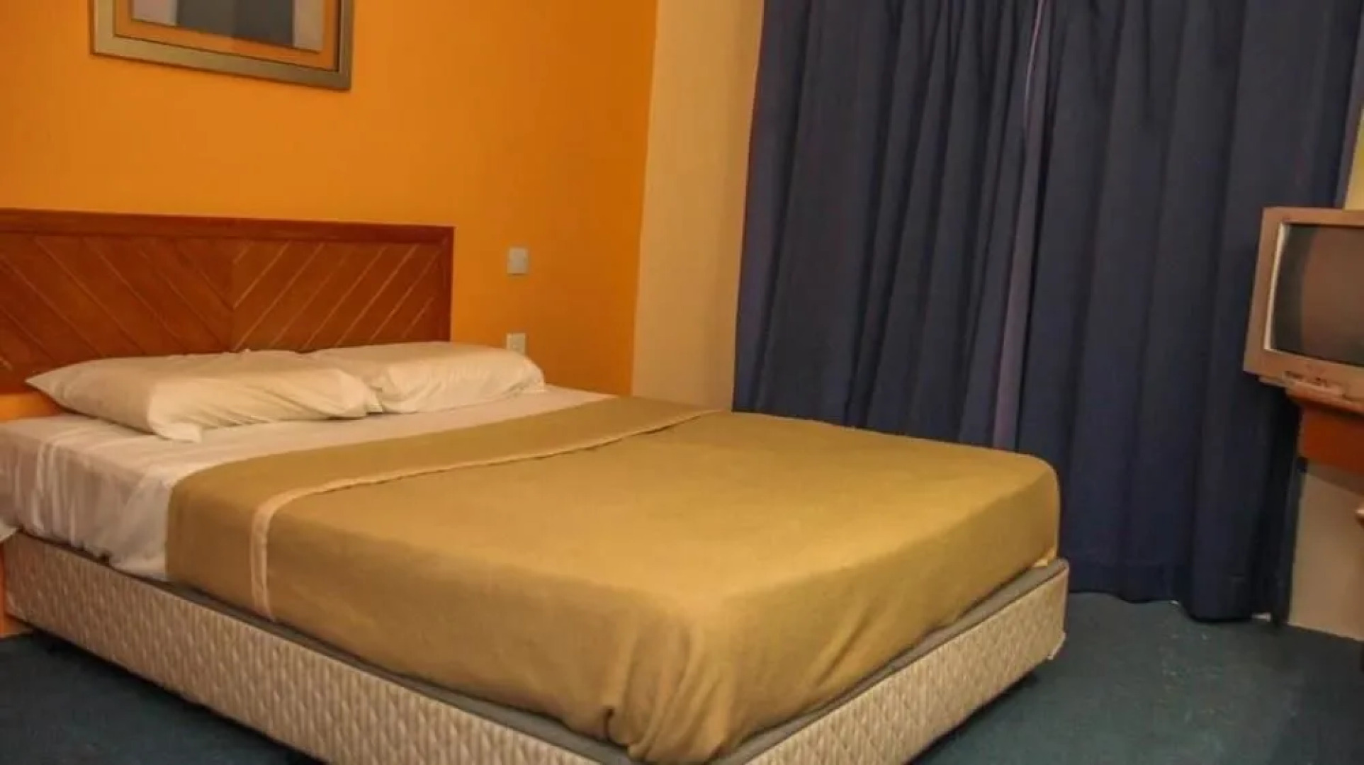 Highway Hotels - Rawang