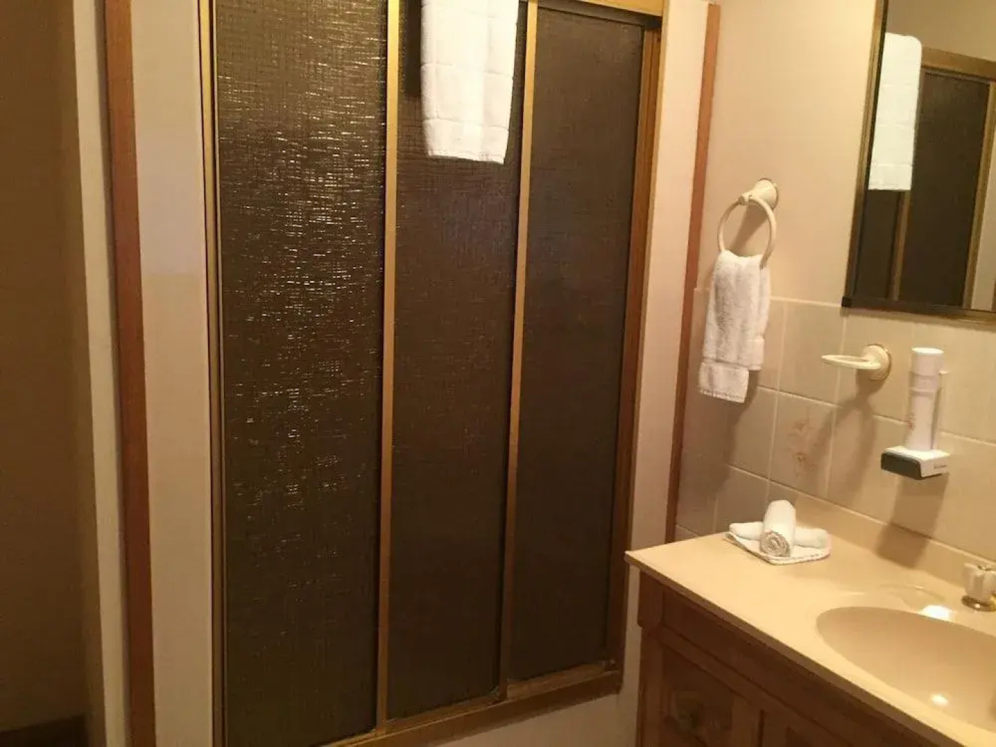 Glenaire Apartments on Frazer St