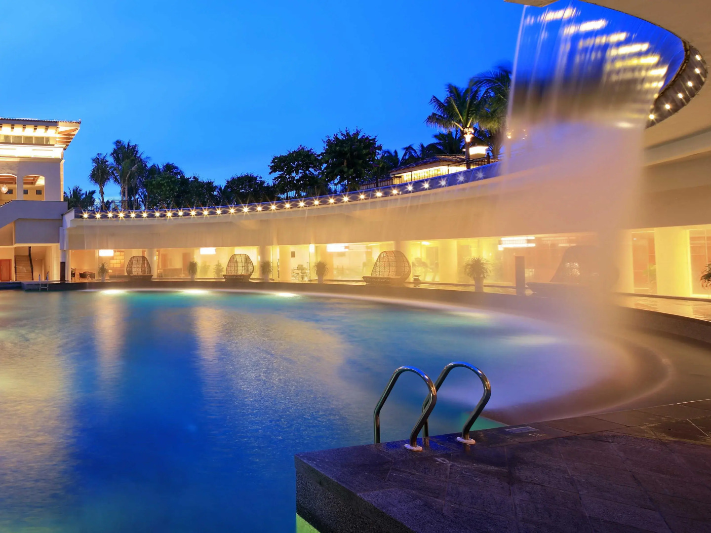 Wyndham Grand Plaza Royale Hainan Longmu Bay