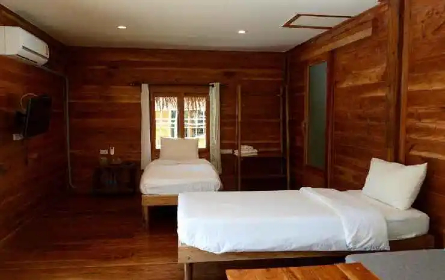 Baan​ Tonlamphu​ Pakpra