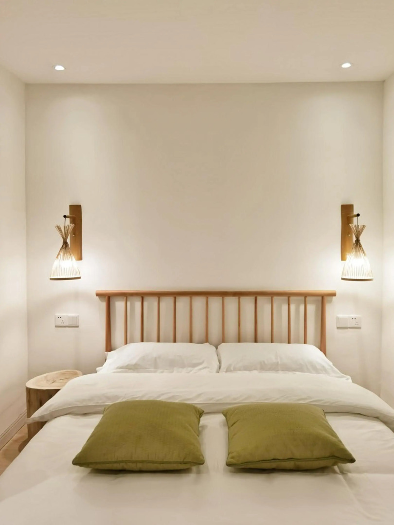 Riverside Retreat Hotel