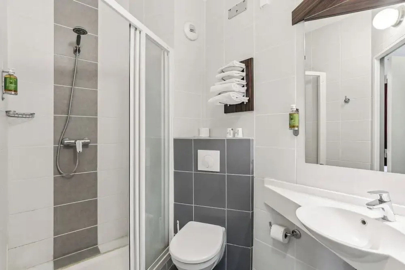 Hotel AKENA La Ferté Bernard