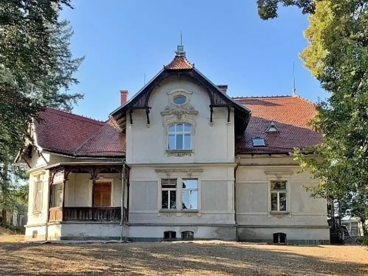 Spacious Holiday Home in Sluknov With Private Garden