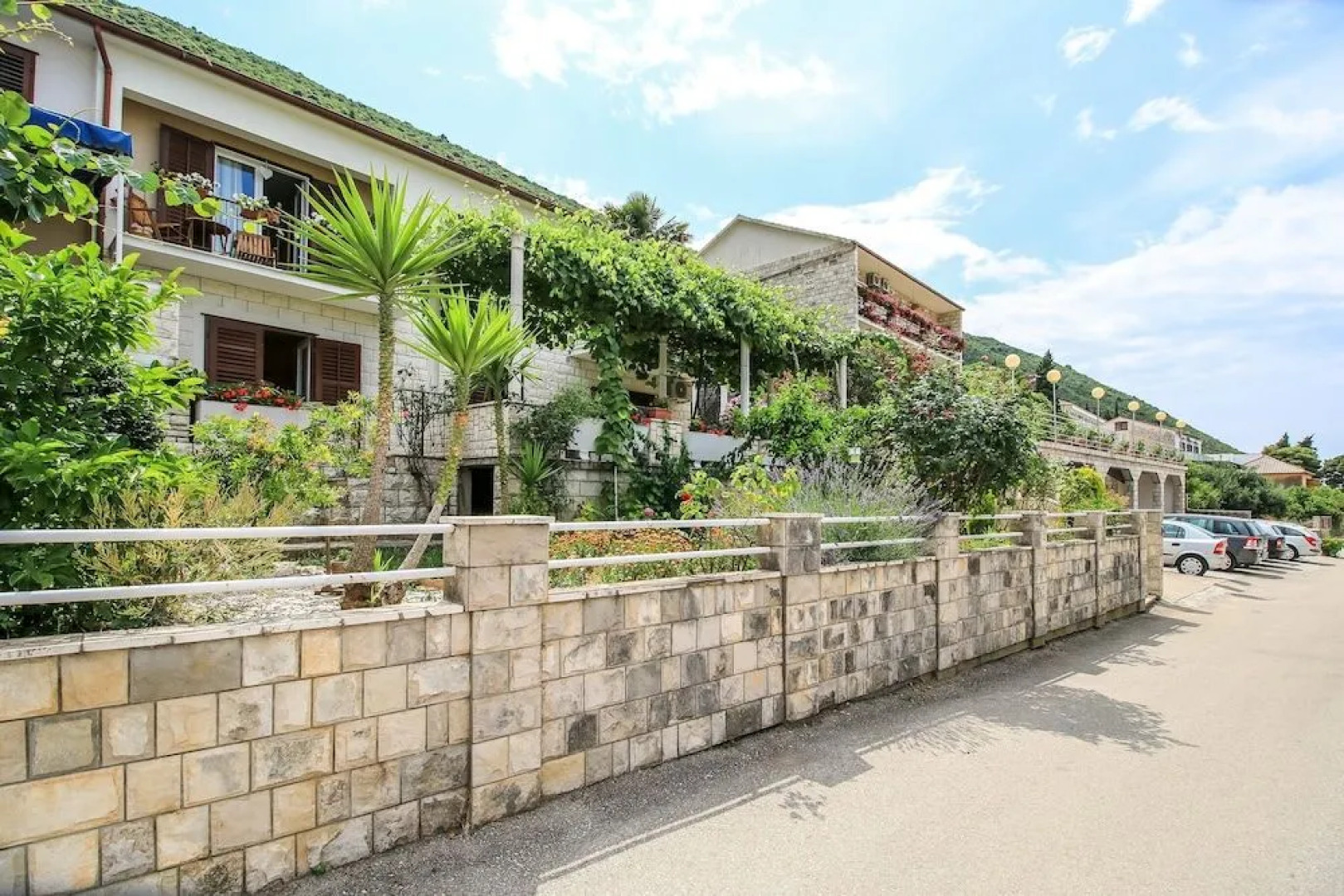 Apartments Beach Way