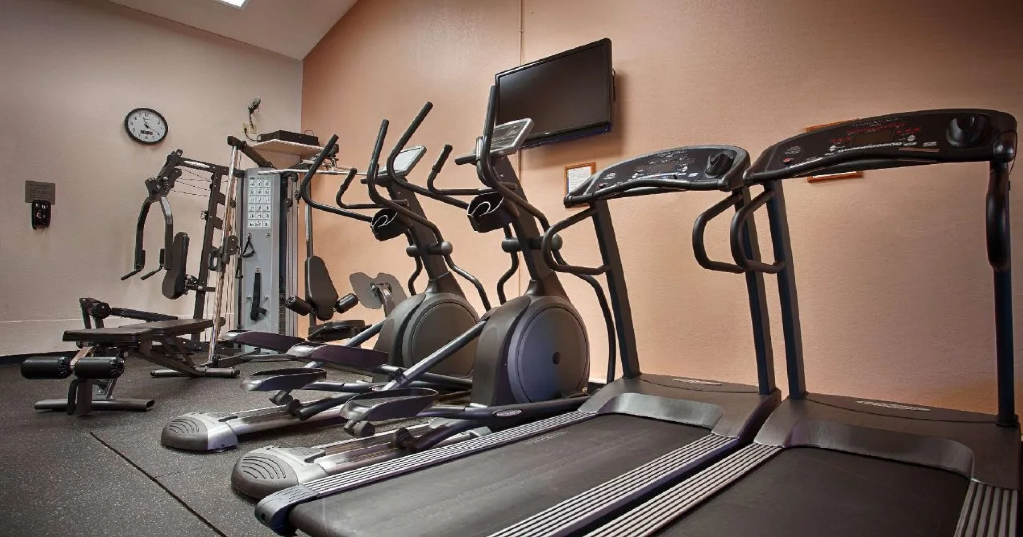 Best Western Plus Saddleback Inn & Conference Center