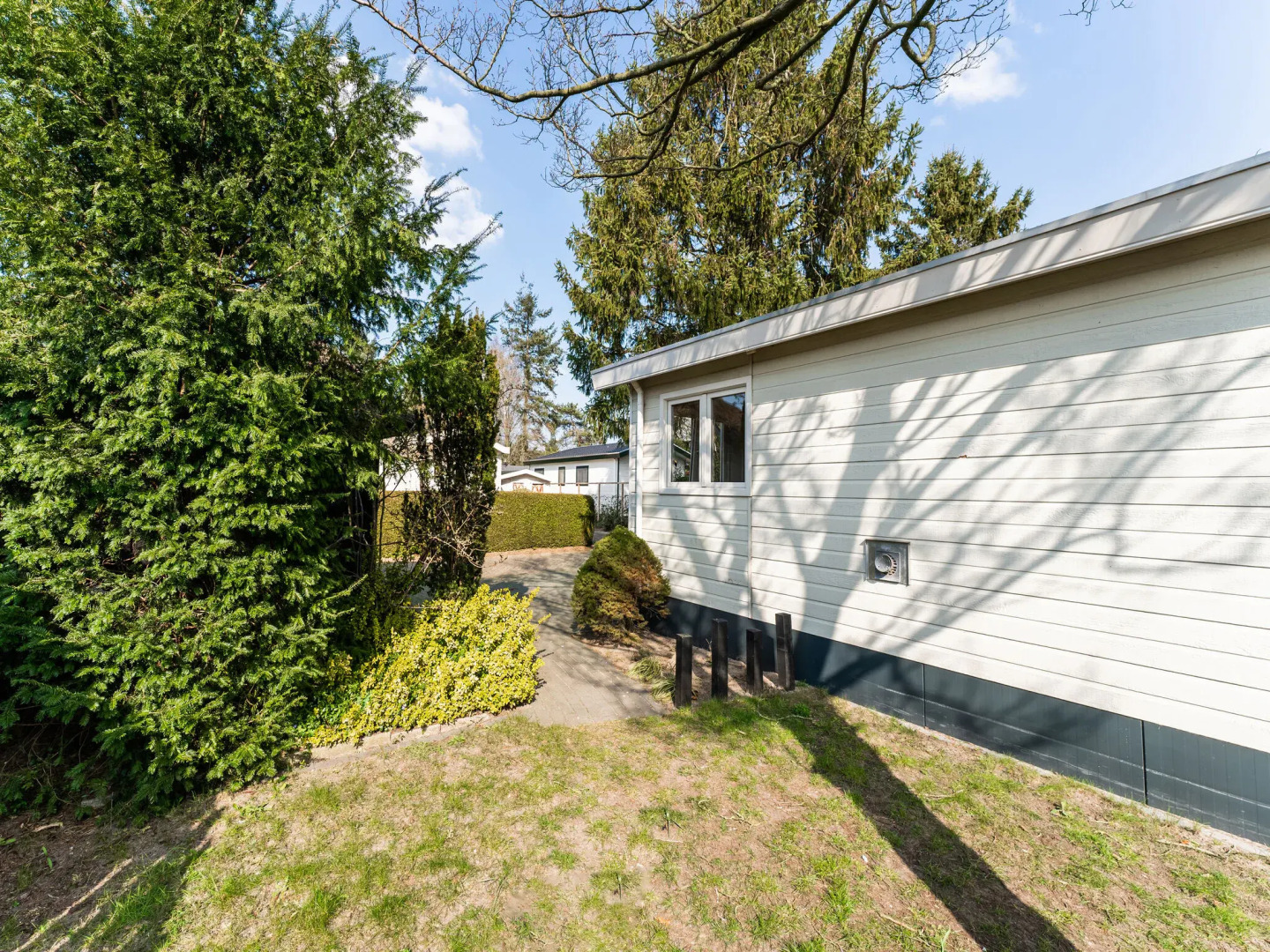 Rural Chalet in Putten With Board Games and Garden