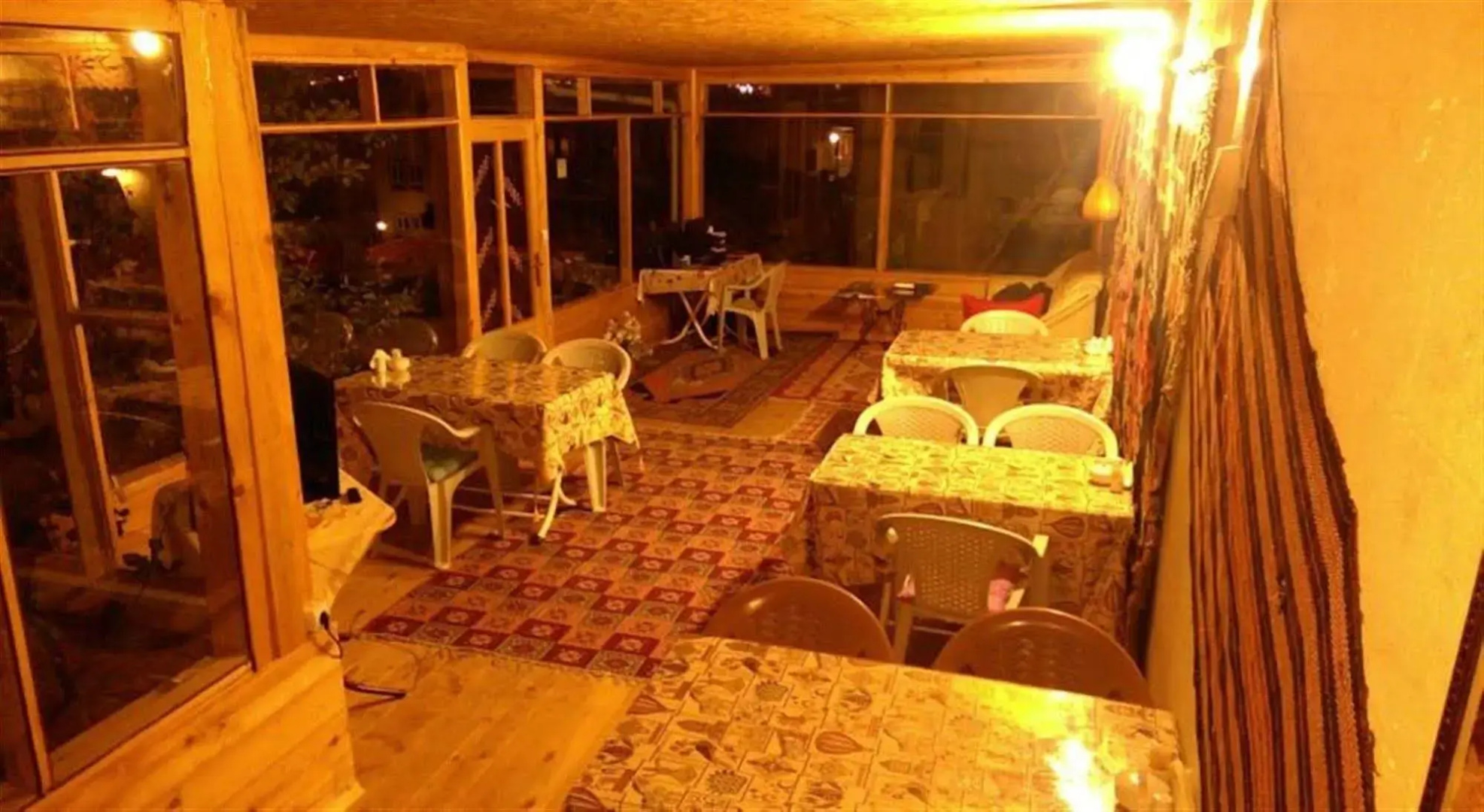 Falcon Cave Suites