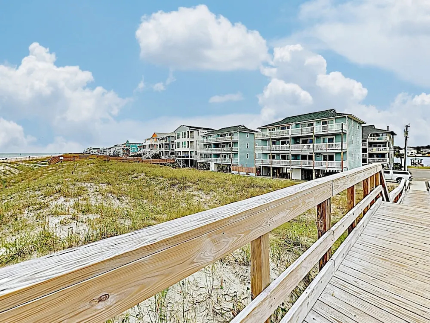 Oceanfront W/ Pool - Steps To Beach! 2 Bedroom Condo