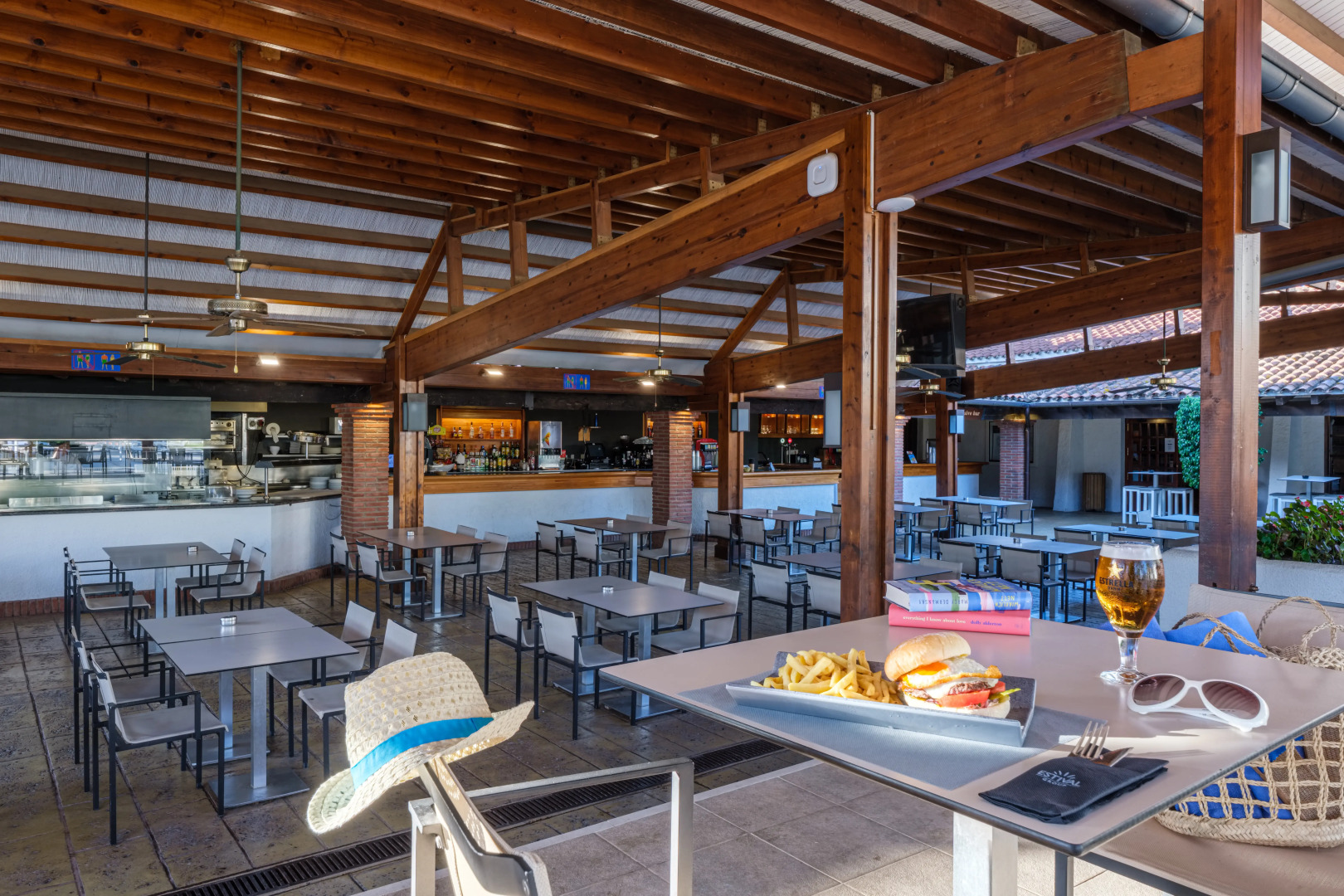 Pueblo El Dorado Playa