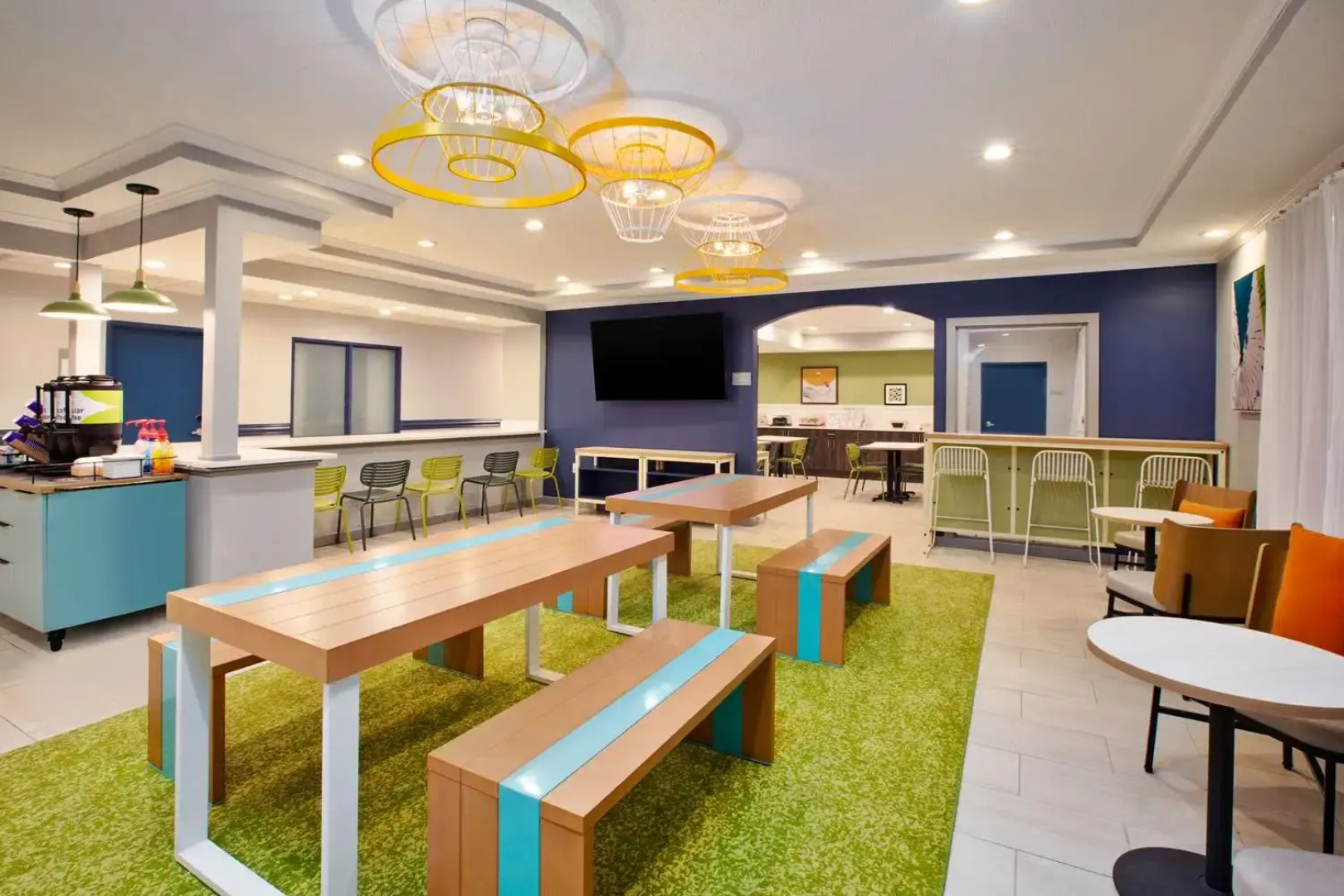 Spark By Hilton Walker Grand Rapids North