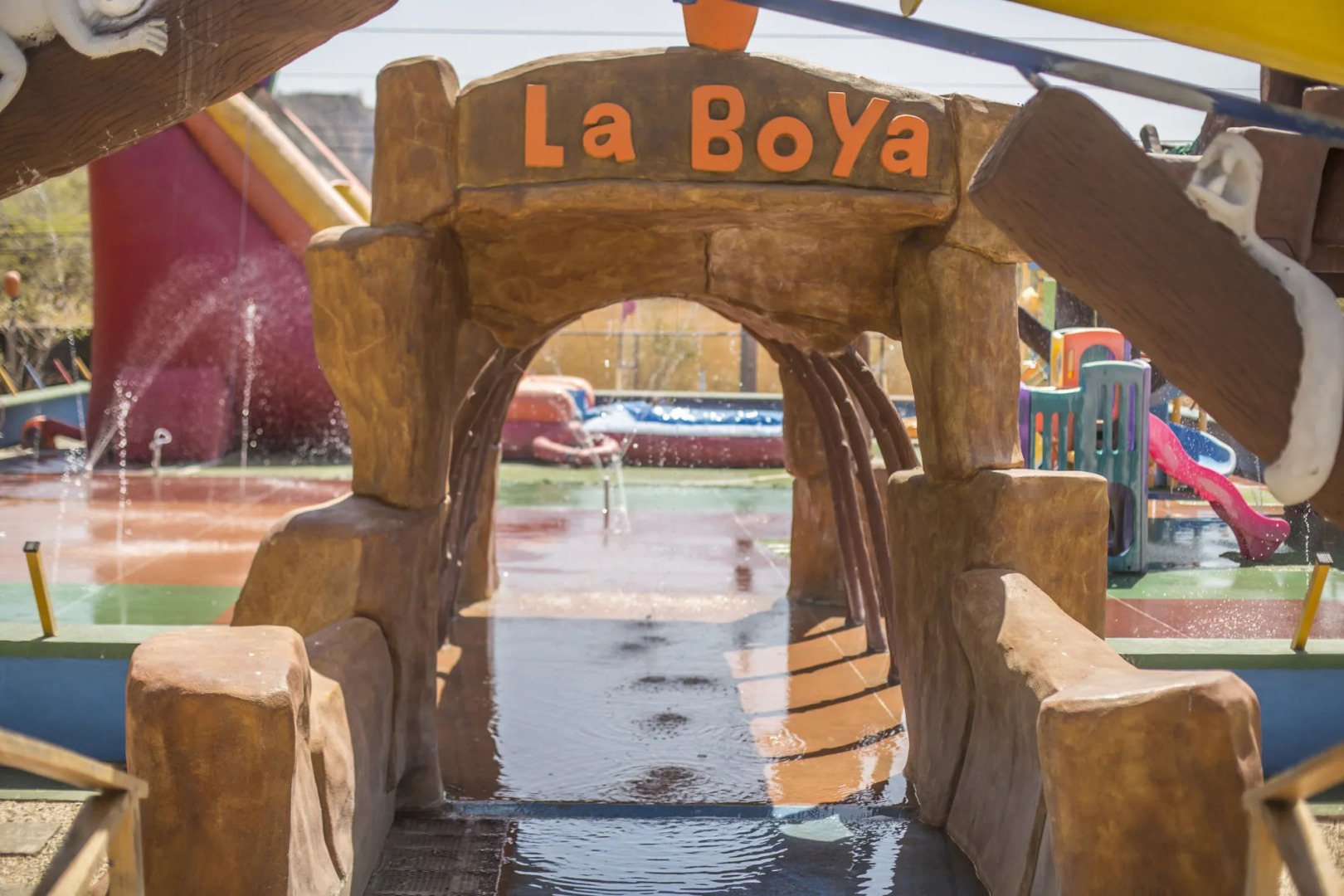 La Boya Hotel y Parque Acuático