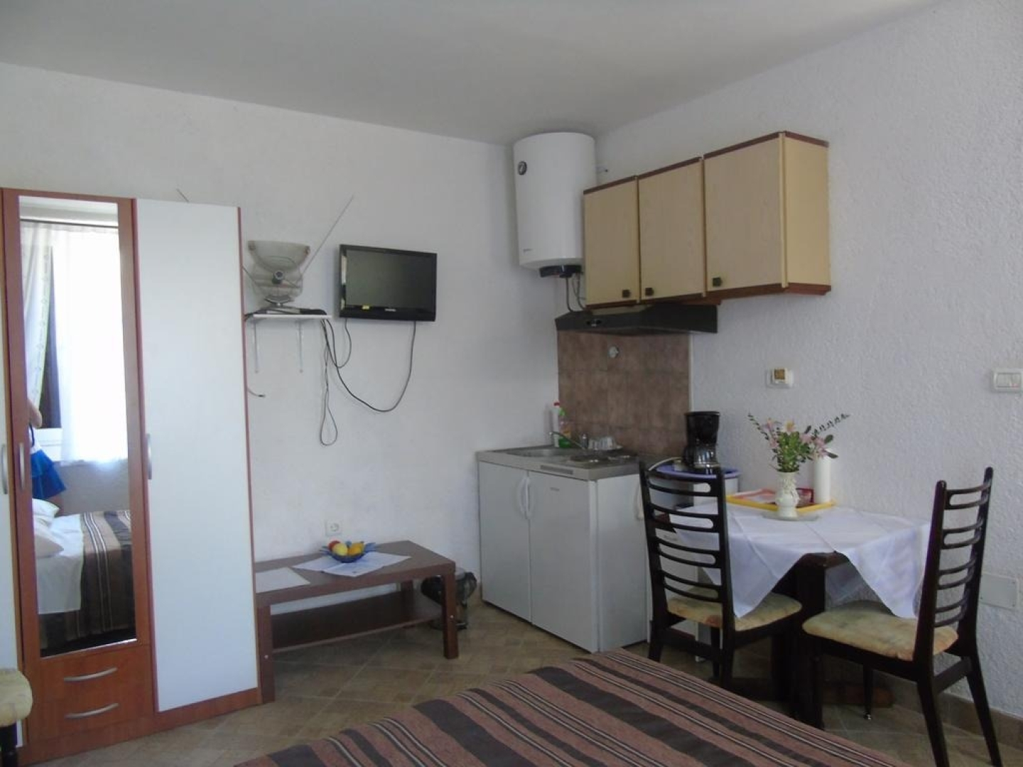 Studio apartment Stjepan - panoramic view: SA1 Motovun, Istria