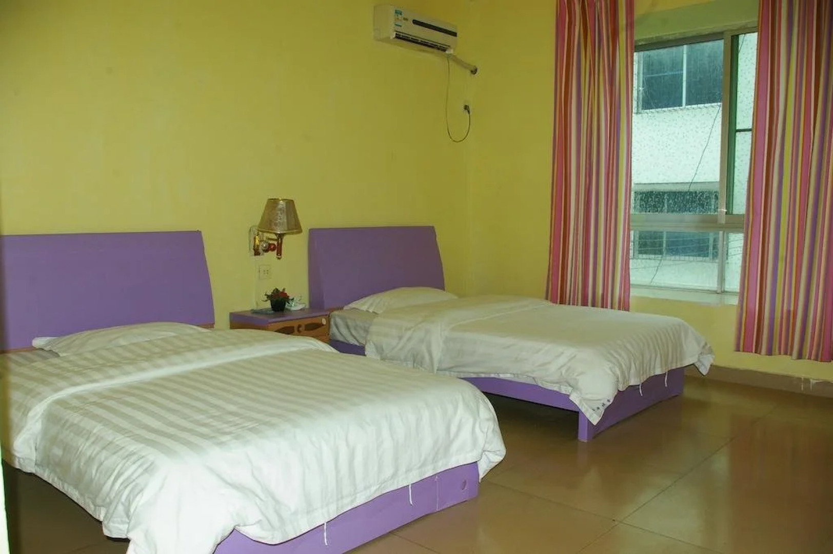 Danxia International Youth Hostel