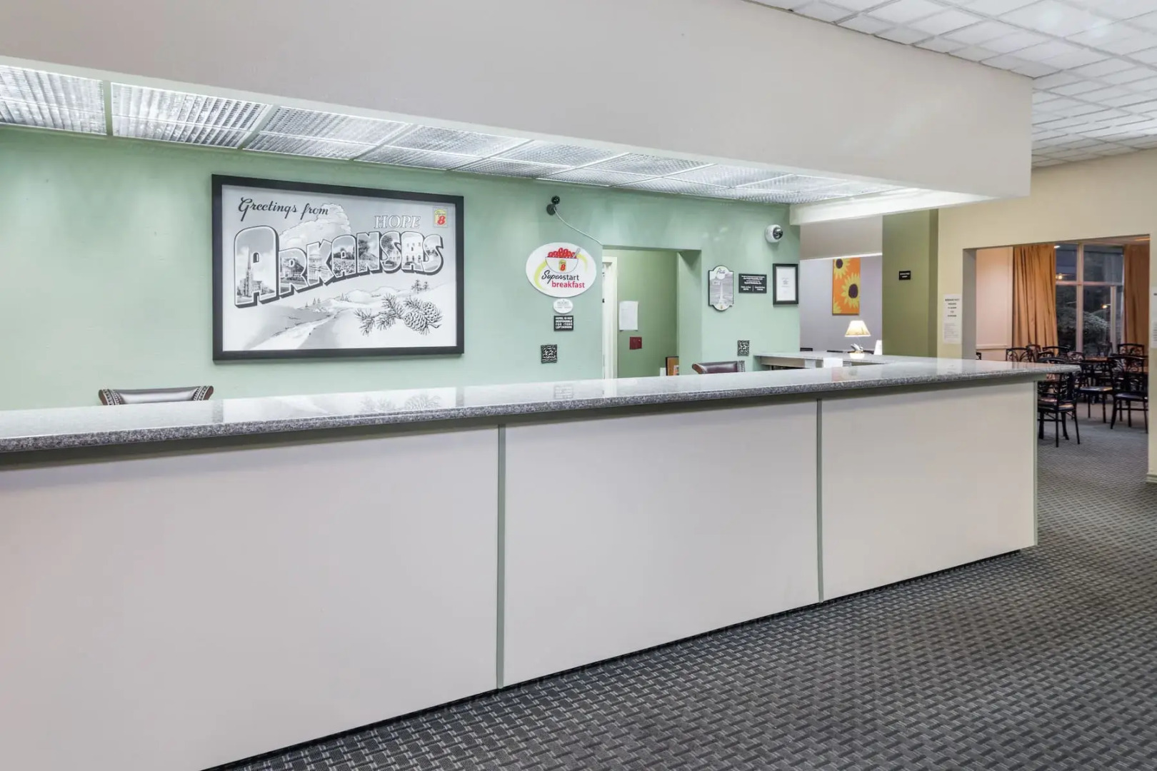 Super 8 by Wyndham Hope