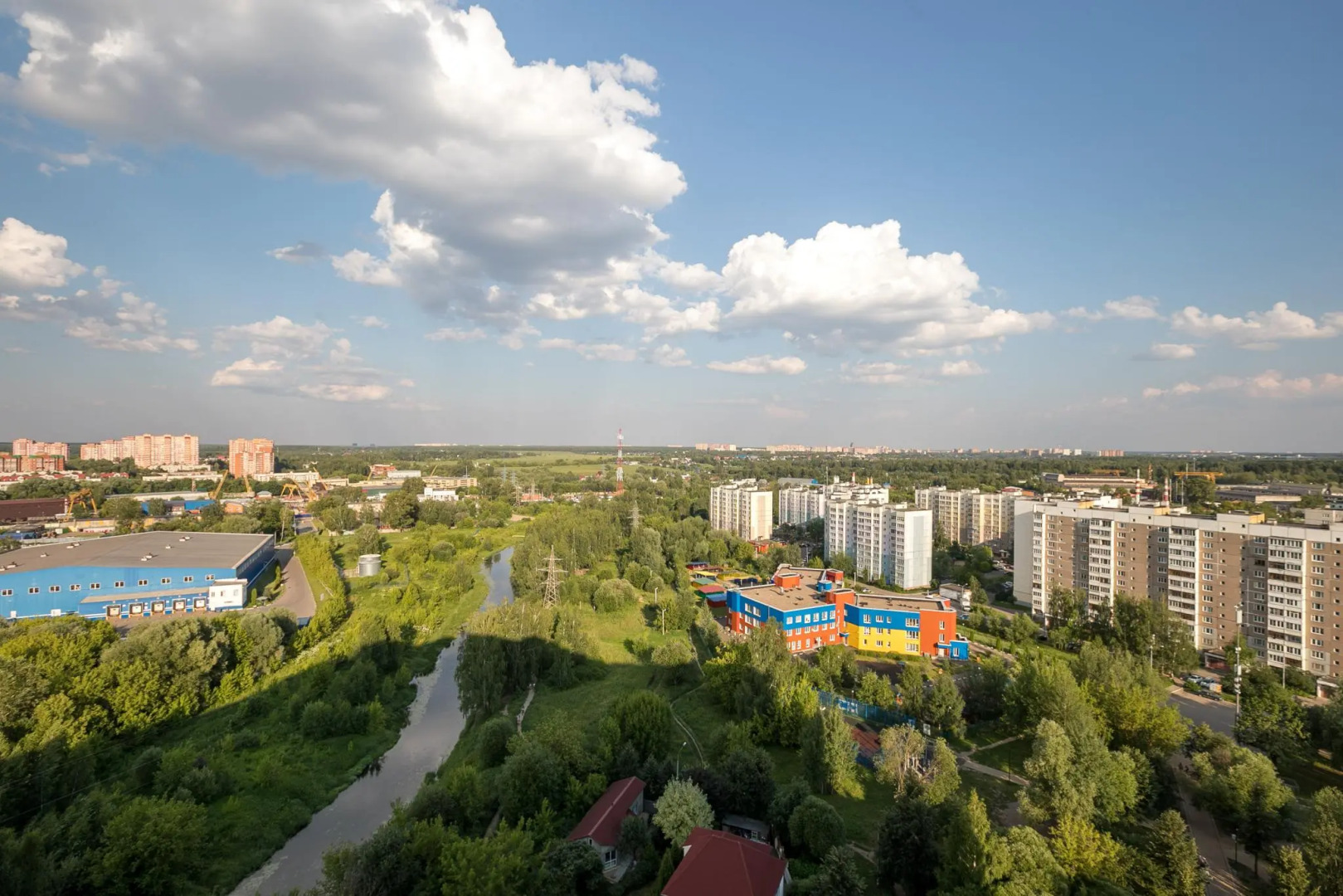 Fon Haus (Фон Хаус) на улице Рощинская