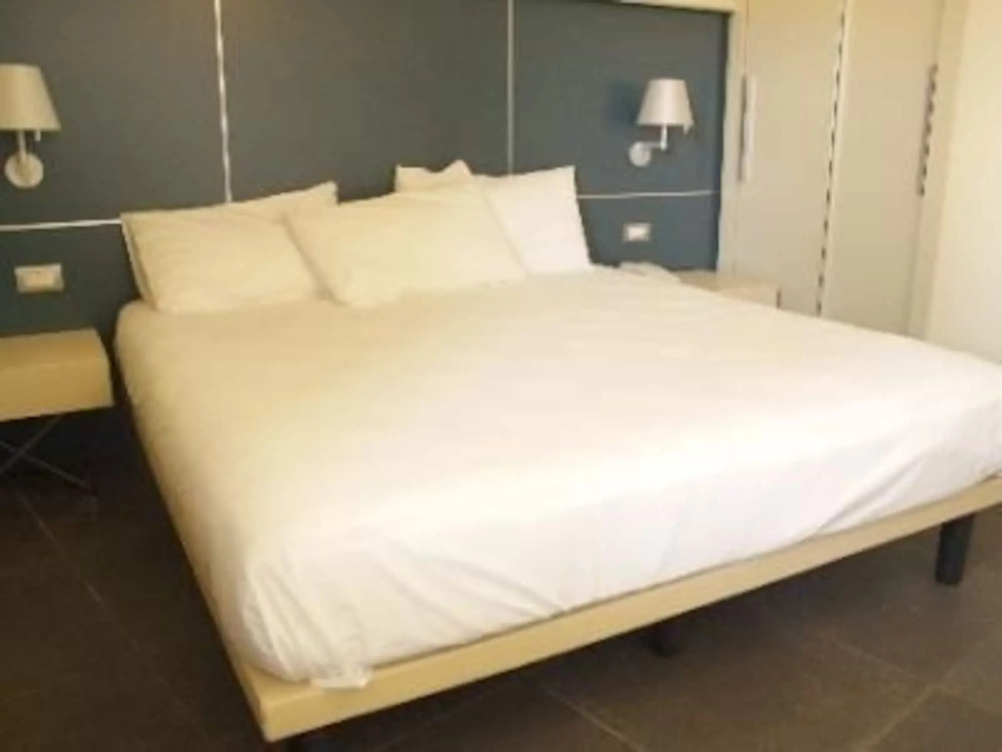 Home Club Suite Hotel