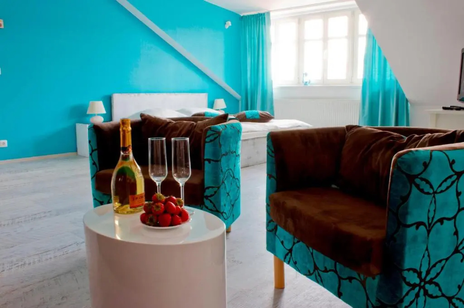 Royal Court Apartments