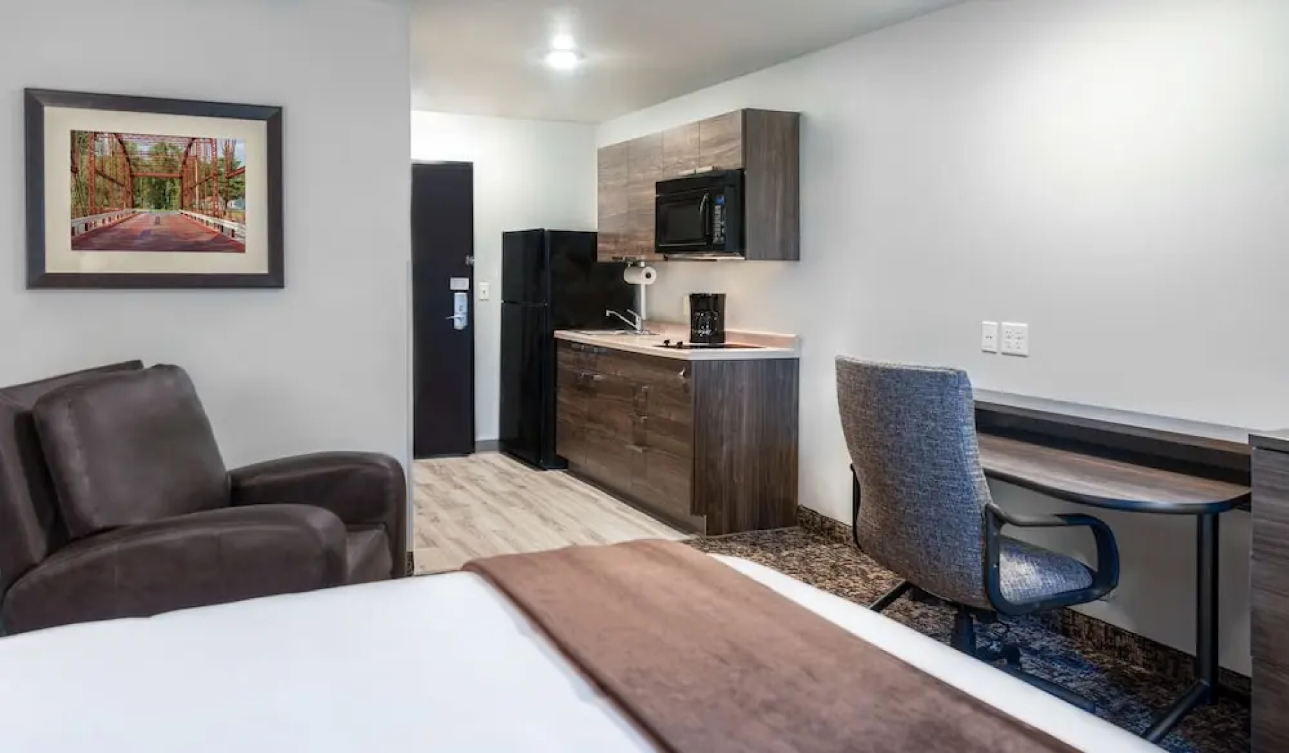 My Place Hotel-East Moline/Quad Cities, IL