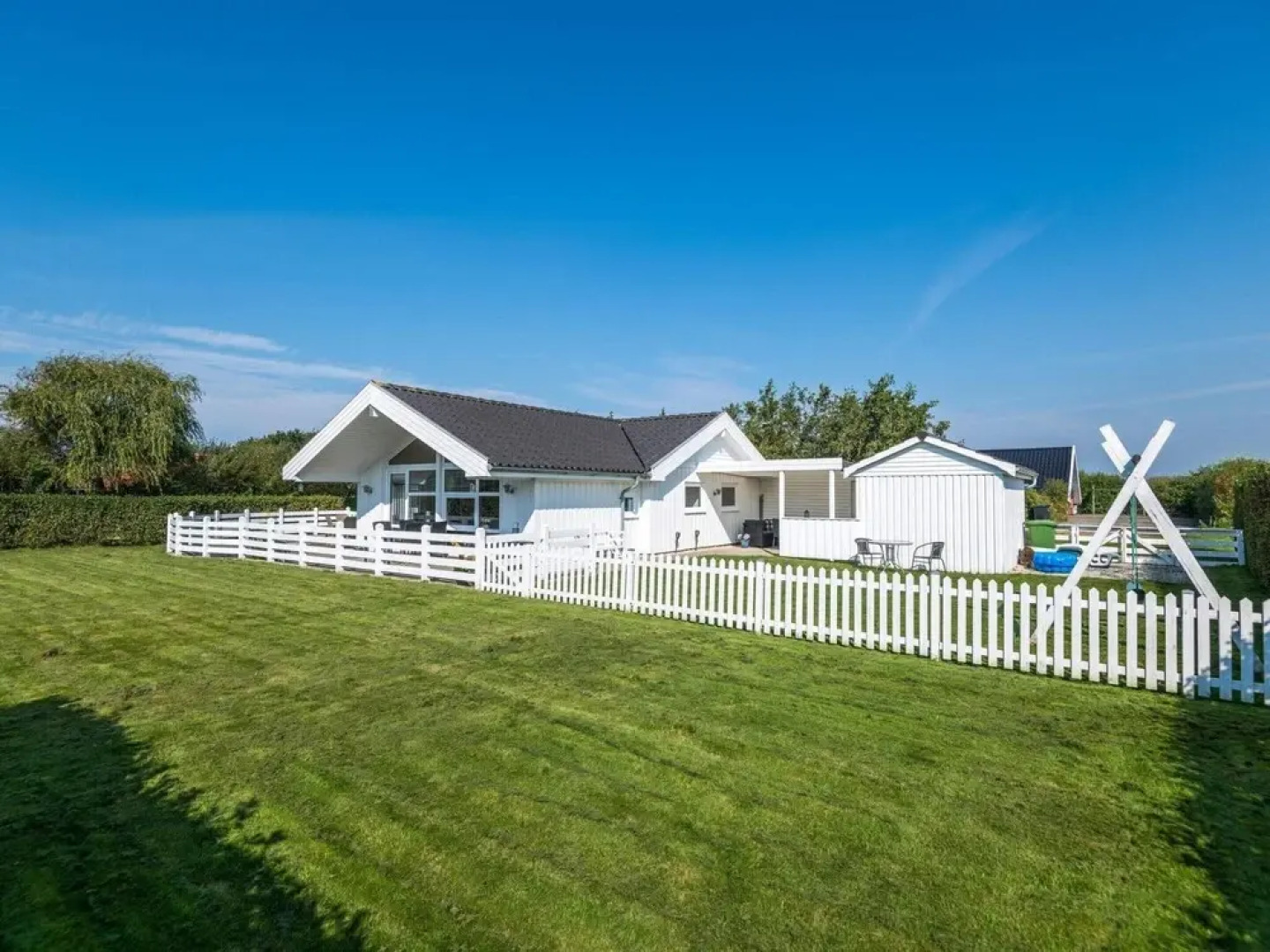 6 Person Holiday Home in Hemmet