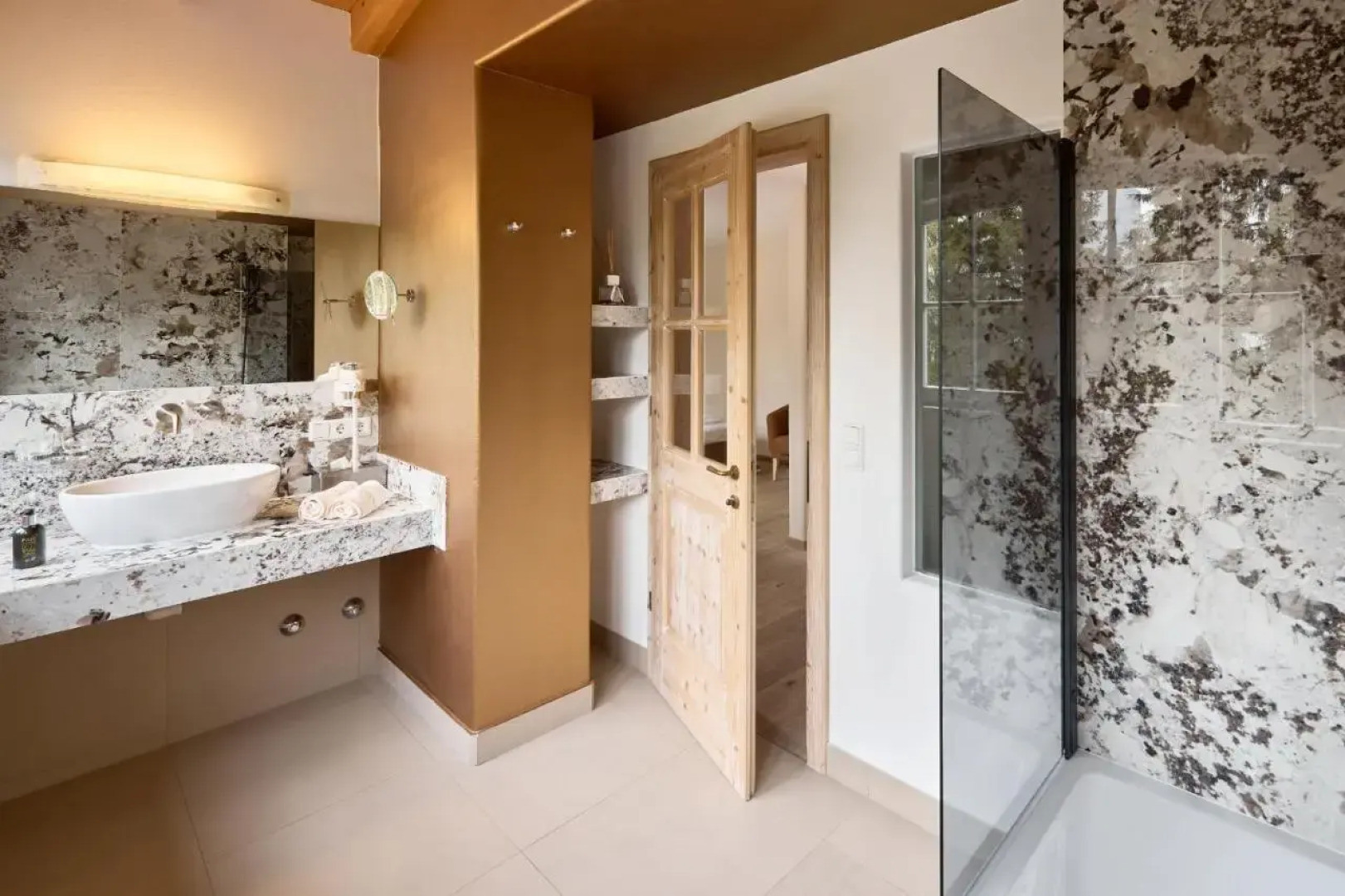 Dolomit Boutique Hotel