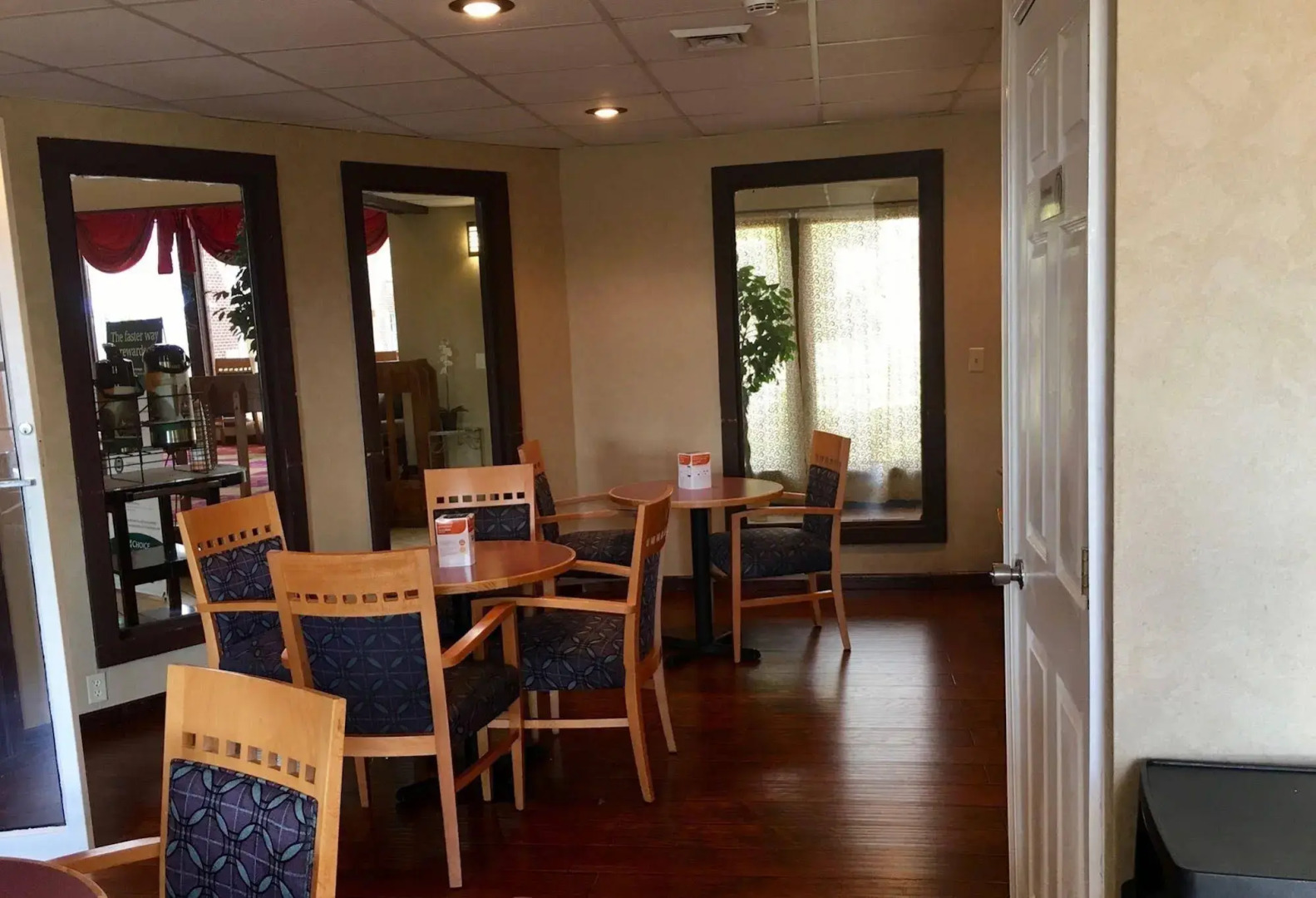 Quality Inn Dublin I-81