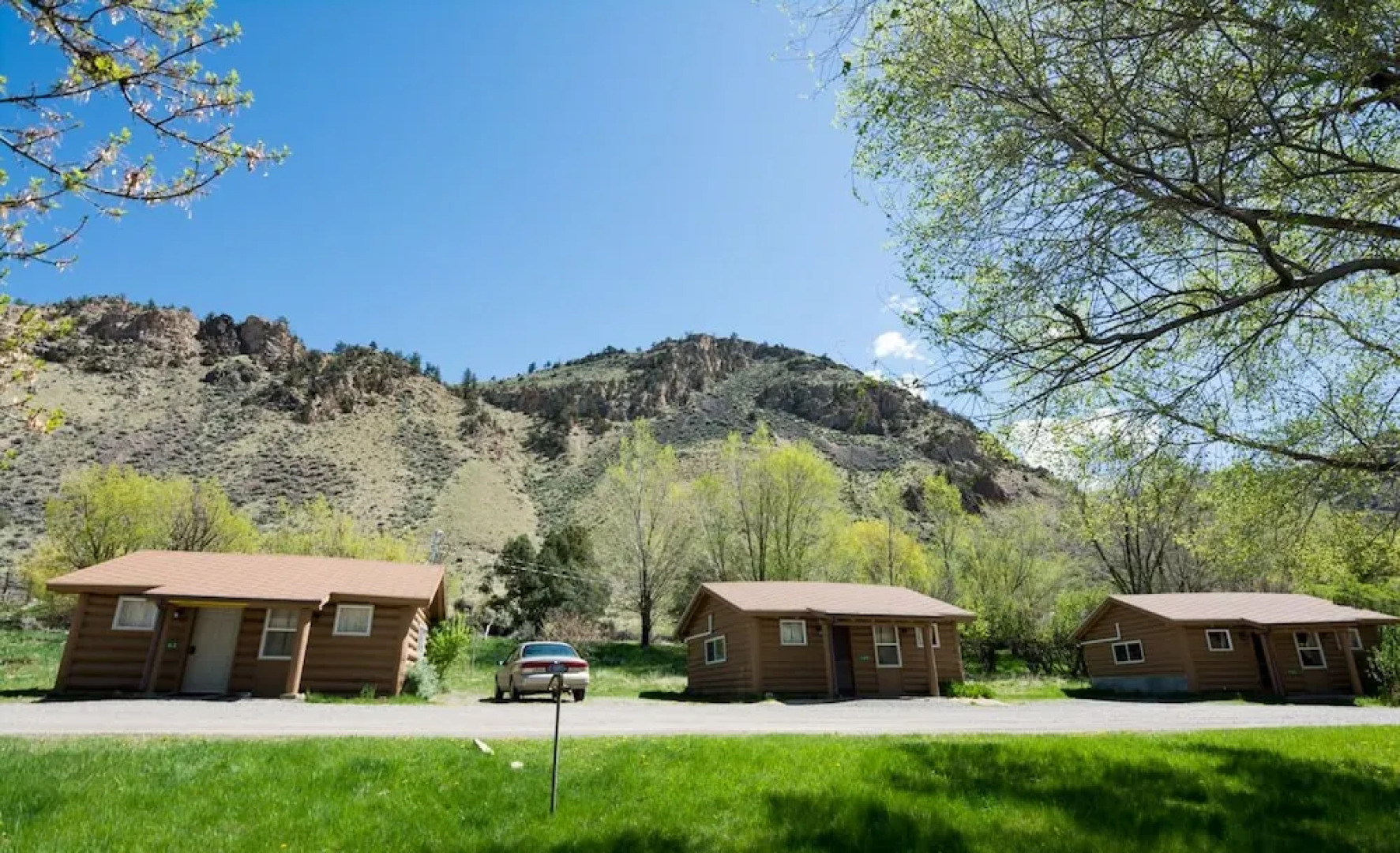 Yellowstone Hot Spring Cabins