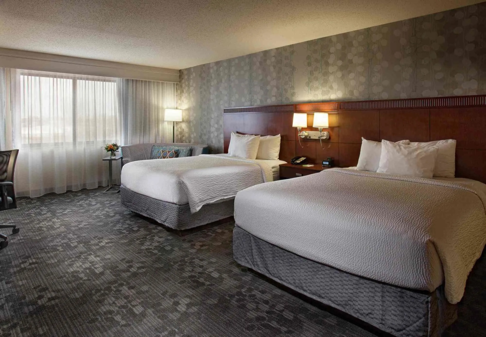 Courtyard by Marriott Fayetteville