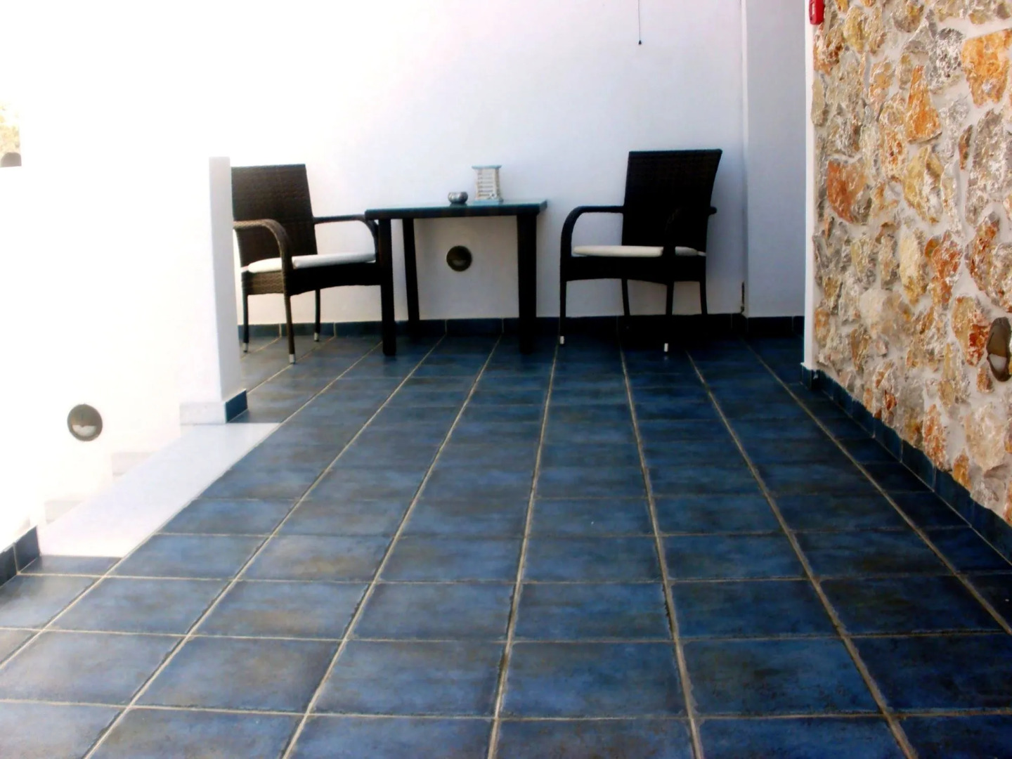 Blue Harmony Apartments