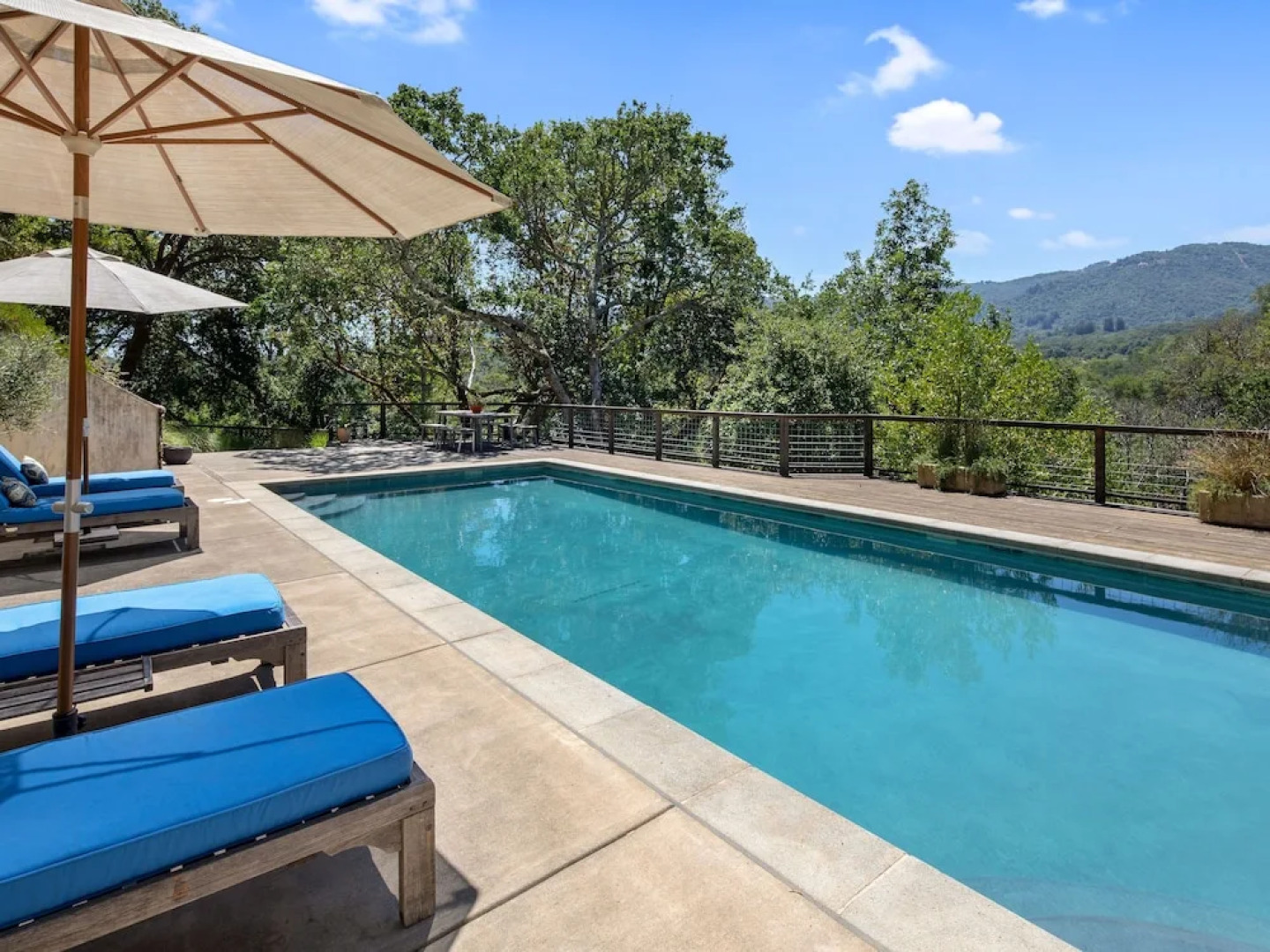 Flicker Hill 1240 by RedAwning