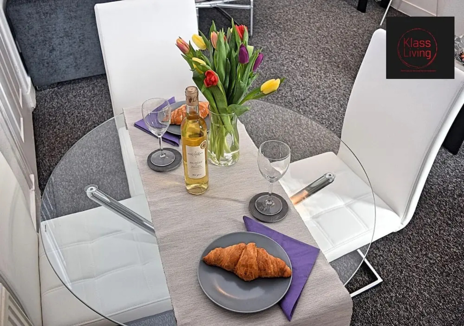 One Bedroom Apartment by Klass Living Serviced Accommodation Coatbridge - Whifflet Park Apartment With Wifi  and Parking