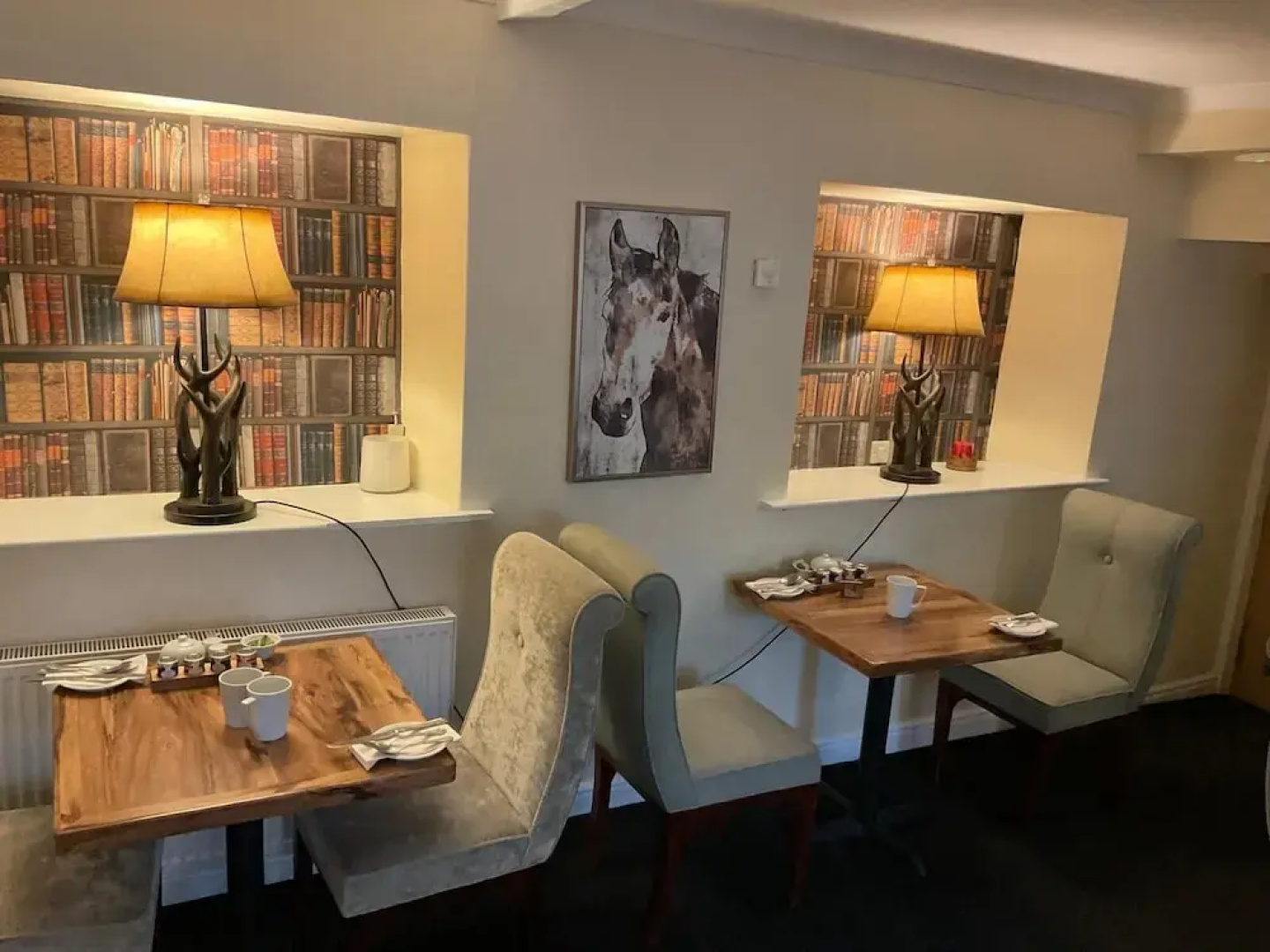 OYO Cocketts Hotel