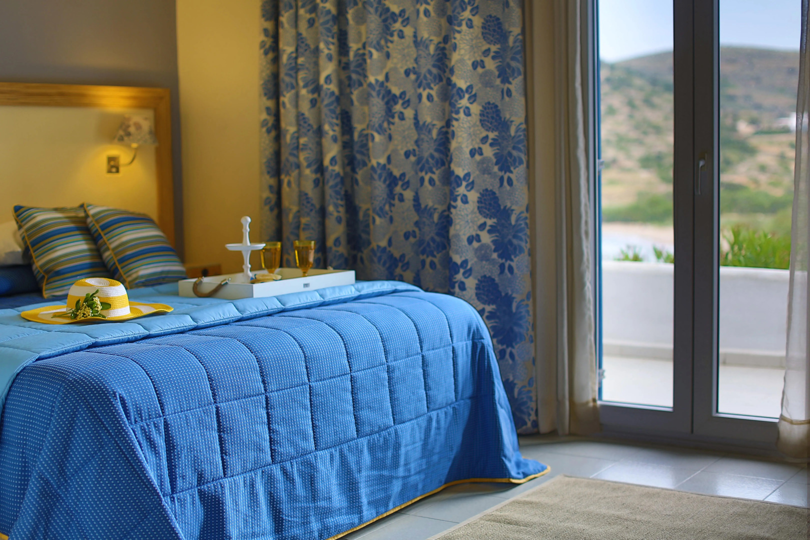 Dolphin Bay Seaside Resort & Suites