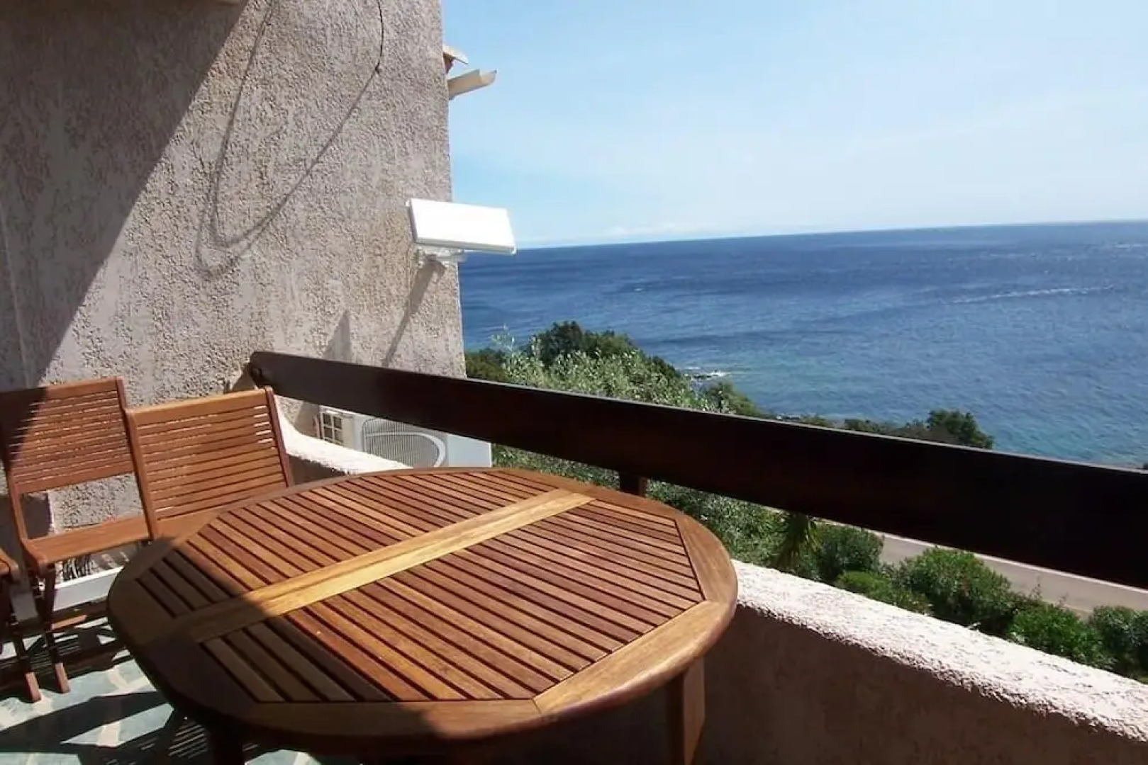 YVETTE MINI-VILLA - FACING THE SEA Apartment 2