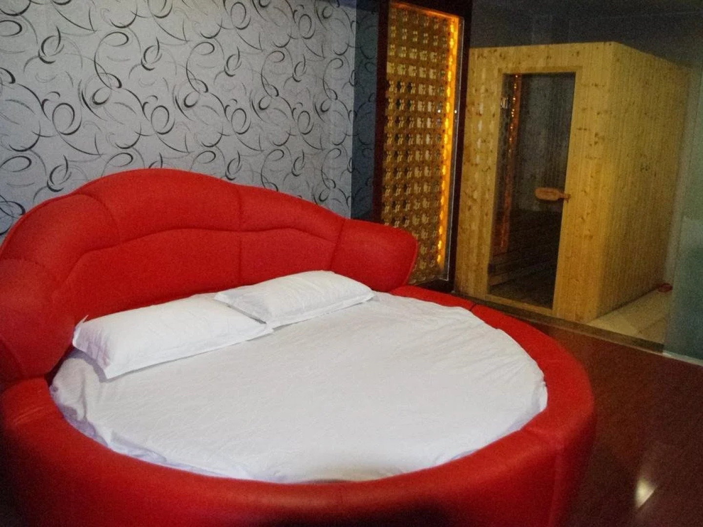 Nanshahai Ecological Hotel