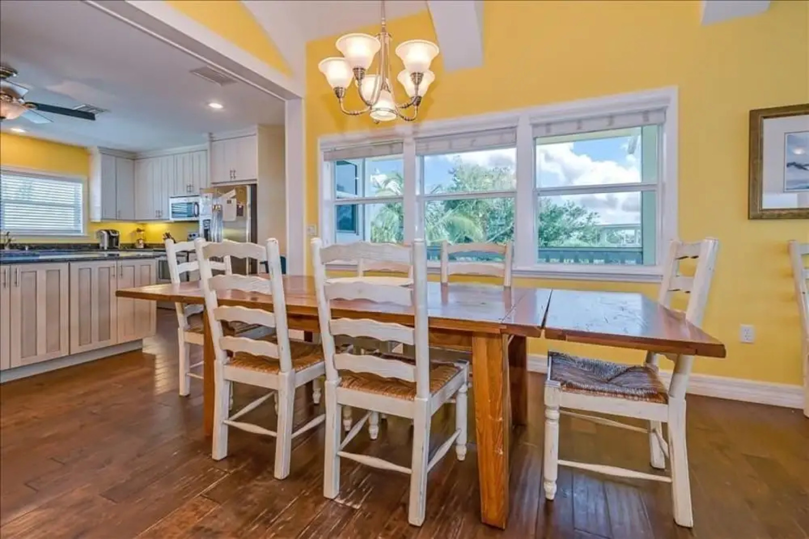 200 Seabreeze Ct - 5Br Home