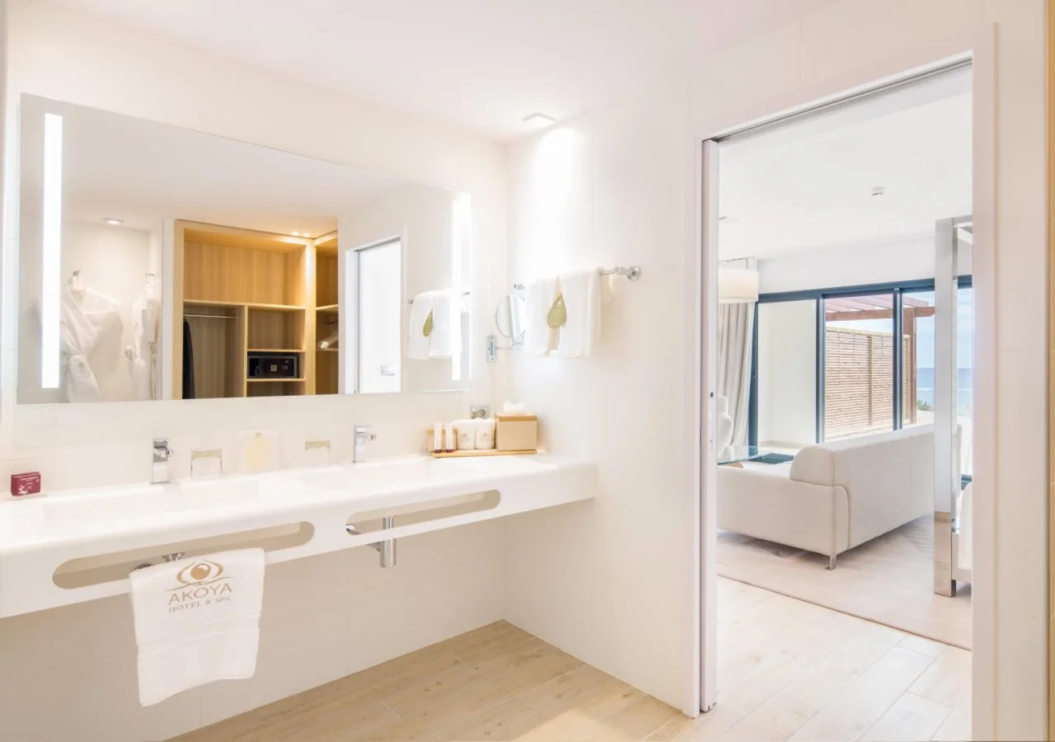 Akoya Hotel & Spa