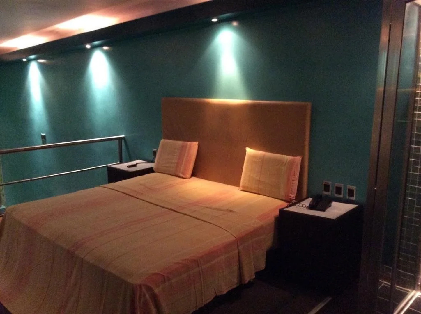 Autohotel La Escondida